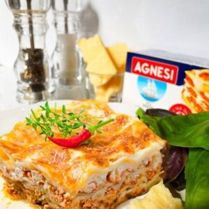 Classic lasagna (bigger size)